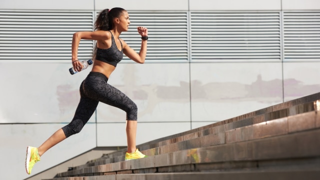 Ingin Berolahraga Lari Usai Melahirkan? Waspadai Beberapa Risikonya, Moms